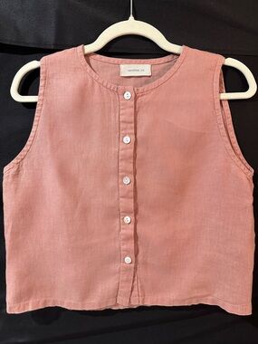 Women's Pink Sleeveless Button-Up Top
